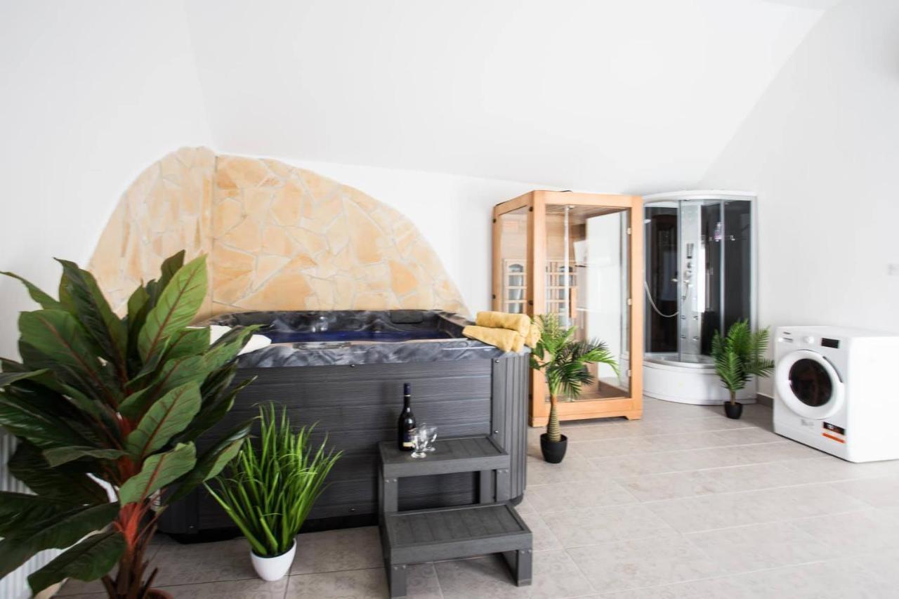 פץ' Csigahaz Apartman מראה חיצוני תמונה